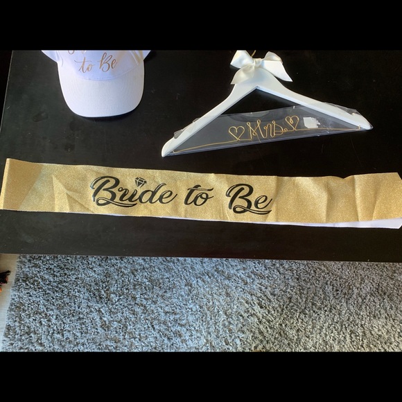 Bride to be bundle - Picture 2 of 2